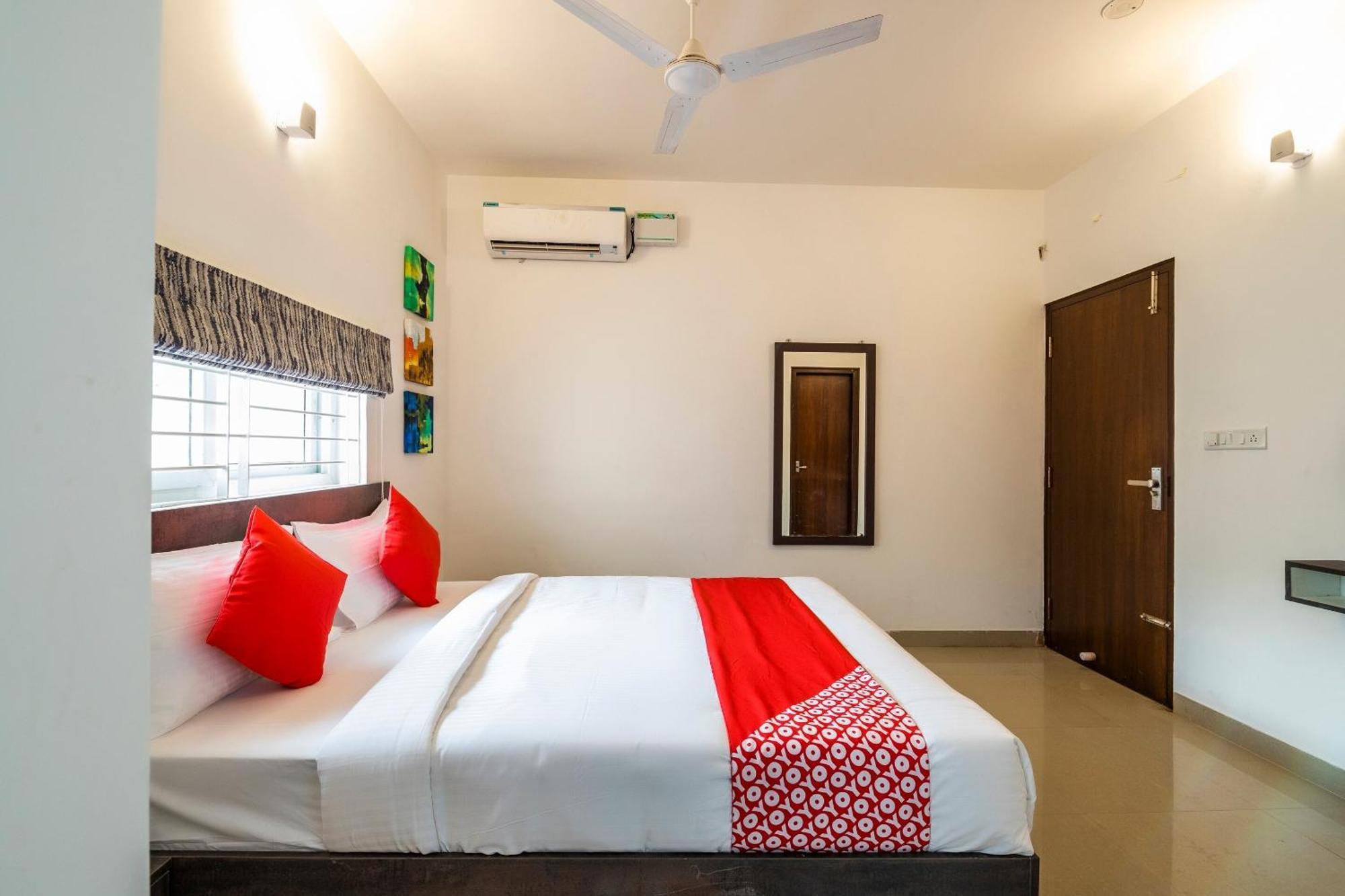 Super Townhouse Hebbal Hotell Bangalore Eksteriør bilde