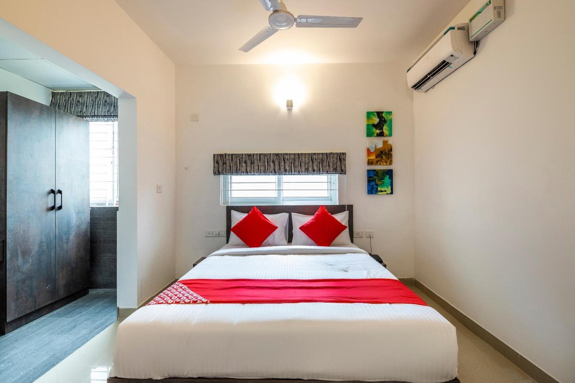 Super Townhouse Hebbal Hotell Bangalore Eksteriør bilde